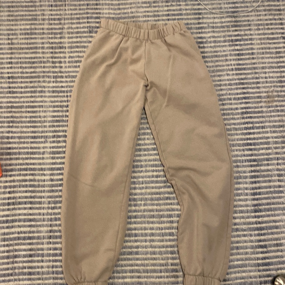 Brandy Melville/ John Galt Sweatpants